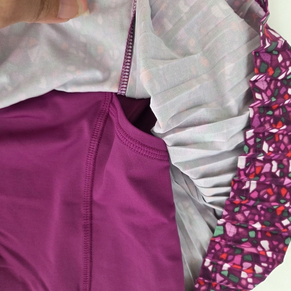 Lululemon Pace Setter Pleated Skort | Purple Print Tennis Skirt | Size 6 - Picture 13 of 13